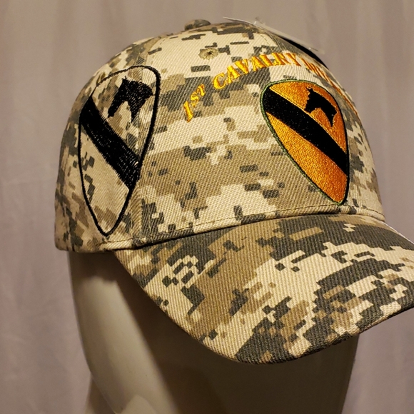 MILITARY U.S. ARMY 1st CAVALRY DIVISION Hat - Picture 3 of 5
